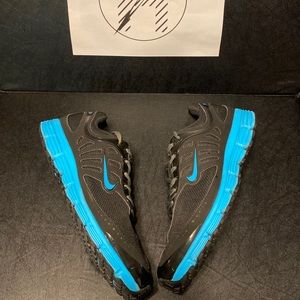 Women’s Nike dual fusion running shoes blck/blue